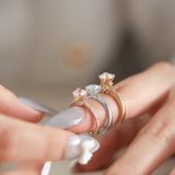  Nhẫn vàng cầu hôn đẹp vàng hồng 18k đính kim cương round cao cấp Gix 