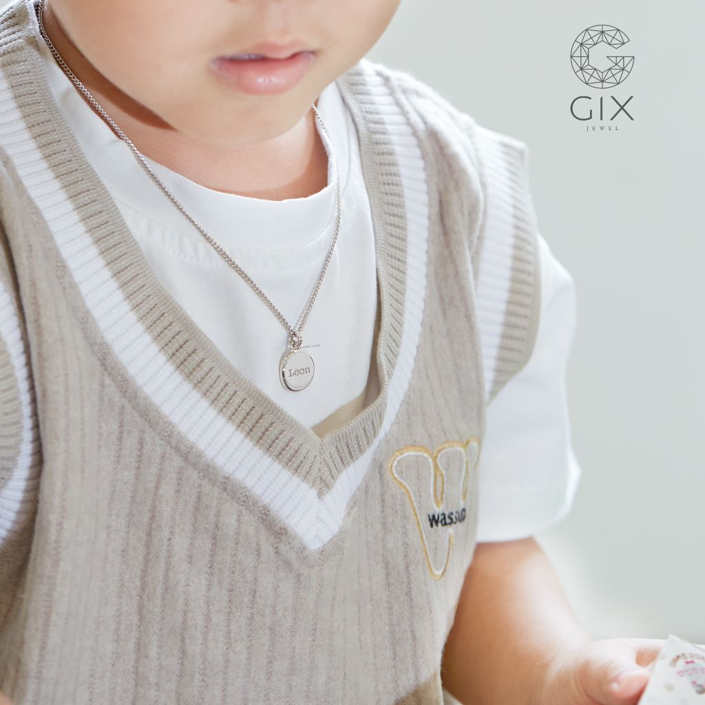  Dây chuyền vàng 18k cho em bé gái, bé trai bạc 925 mặt tròn khắc tên riêng Gix 