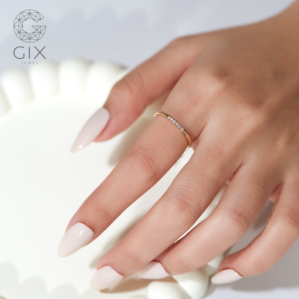 Nhẫn mặt đá nữ vàng 18k bạc đẹp Gix Jewel đính kim cương moissanite