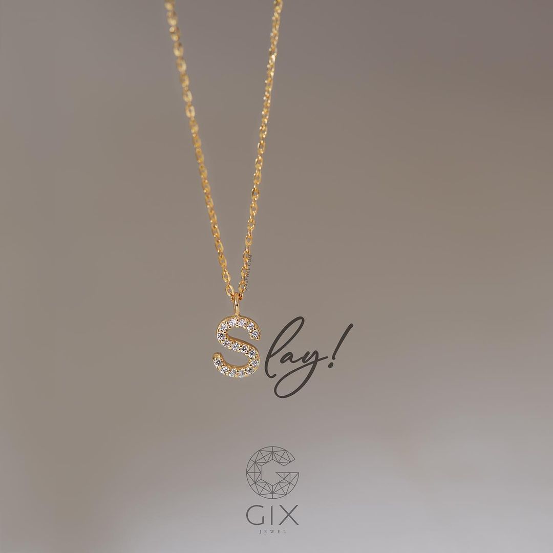  Vòng cổ nam nữ mặt chữ vàng 18k khắc tên theo yêu cầu Gix Jewel 