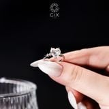  Nhẫn vàng trắng cầu hôn bạn gái đính kim cương trái tim Moissanite Gix 