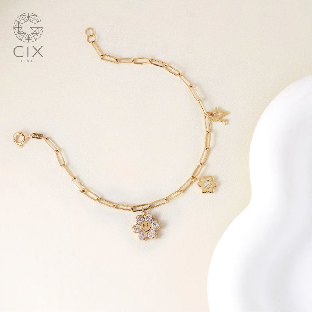 Lắc tay xích nam nữ vàng 18k bạc 925 gắn charm hoa & chữ khắc tên riêng Gix Jewel