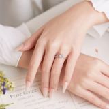  Nhẫn cầu hôn Moissanite vàng 18k đẹp - Bliss Touch | Gix Jewelry 