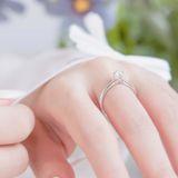  Nhẫn cầu hôn Moissanite vàng 18k đẹp - Aurora Kiss | Gix Jewel 