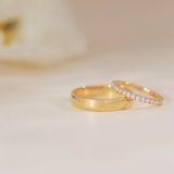  Nhẫn cưới vàng trắng đơn giản đính kim cương full hạt Gix Jewel 