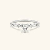  Nhẫn Cầu Hôn Twist Of Love Vàng 18K Đính Kim Cương Hình Trái Tim Gix Jewel 