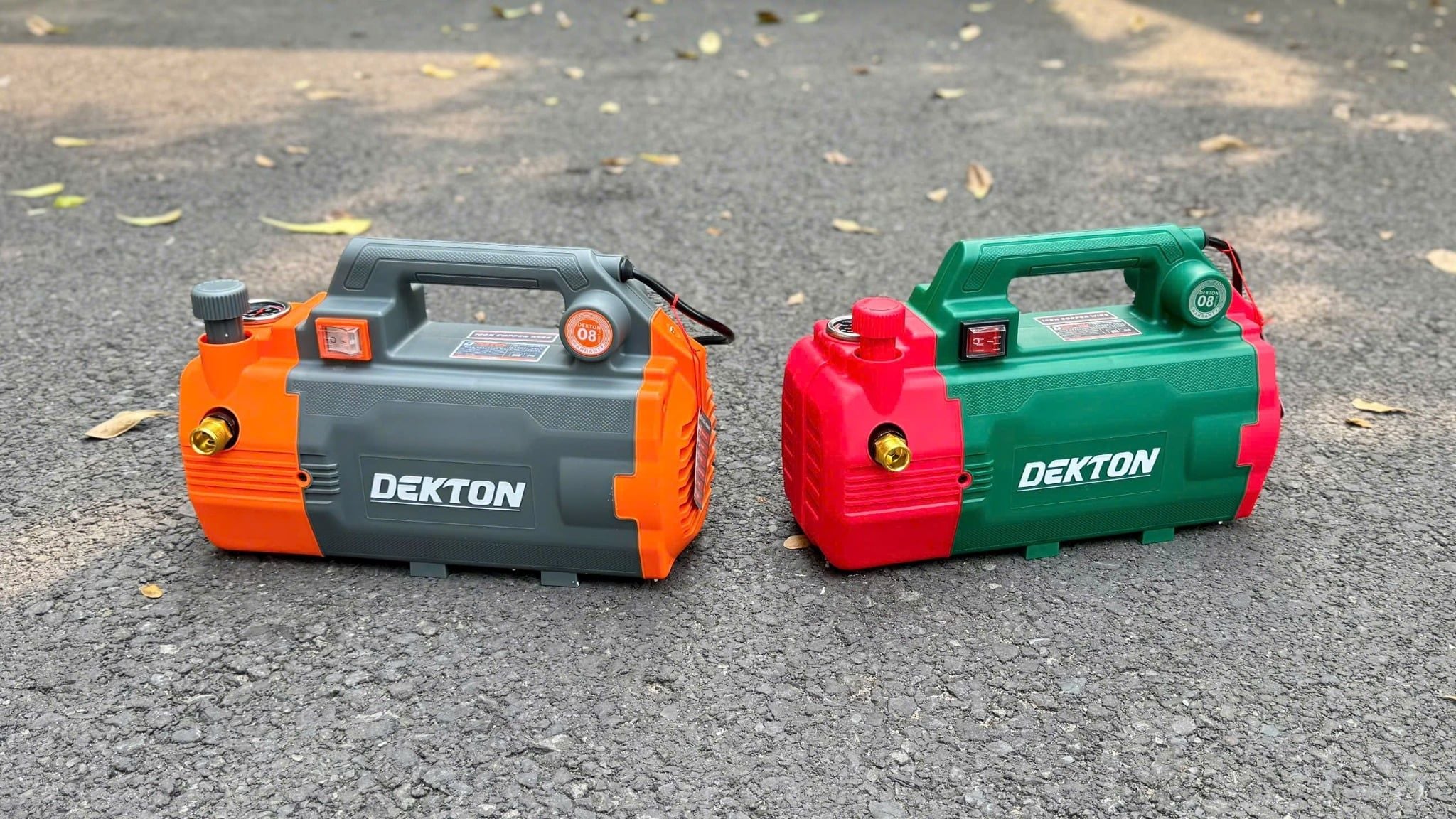  Máy Xịt Rửa Dekton DK 3001 PLUS ( 3000 W) - Chỉnh Áp - Dây 12m 