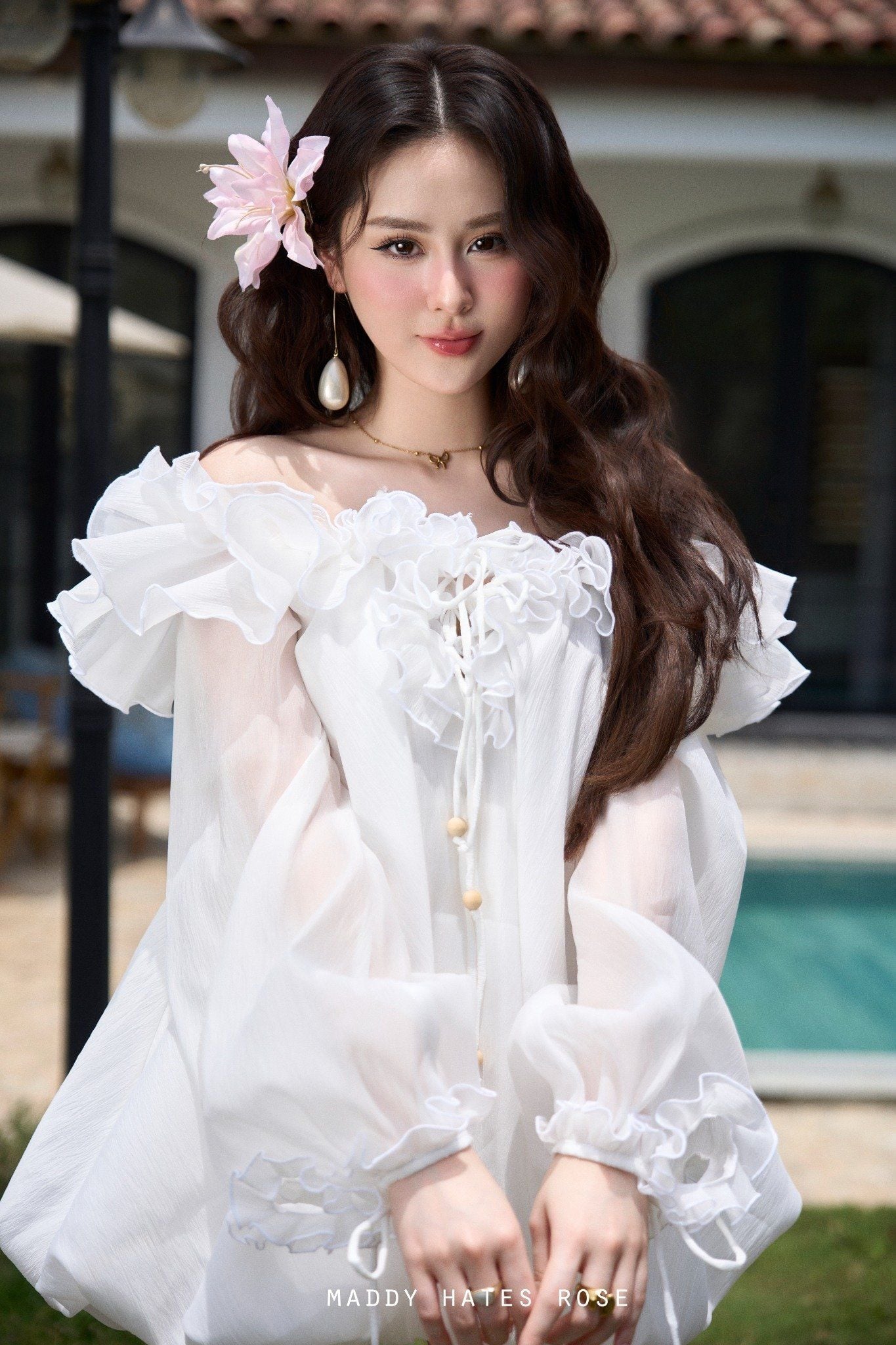 SM25-14 Đầm trắng bom tay bèo