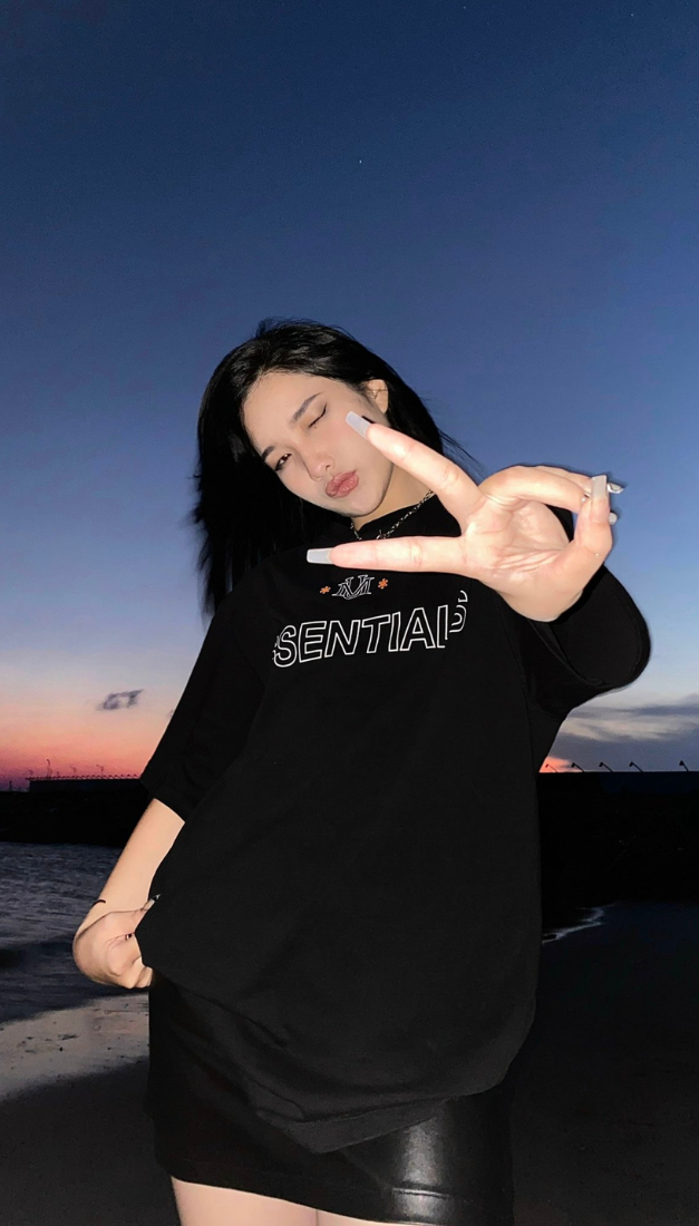  ESSENTIAL+ TEE BLACK 