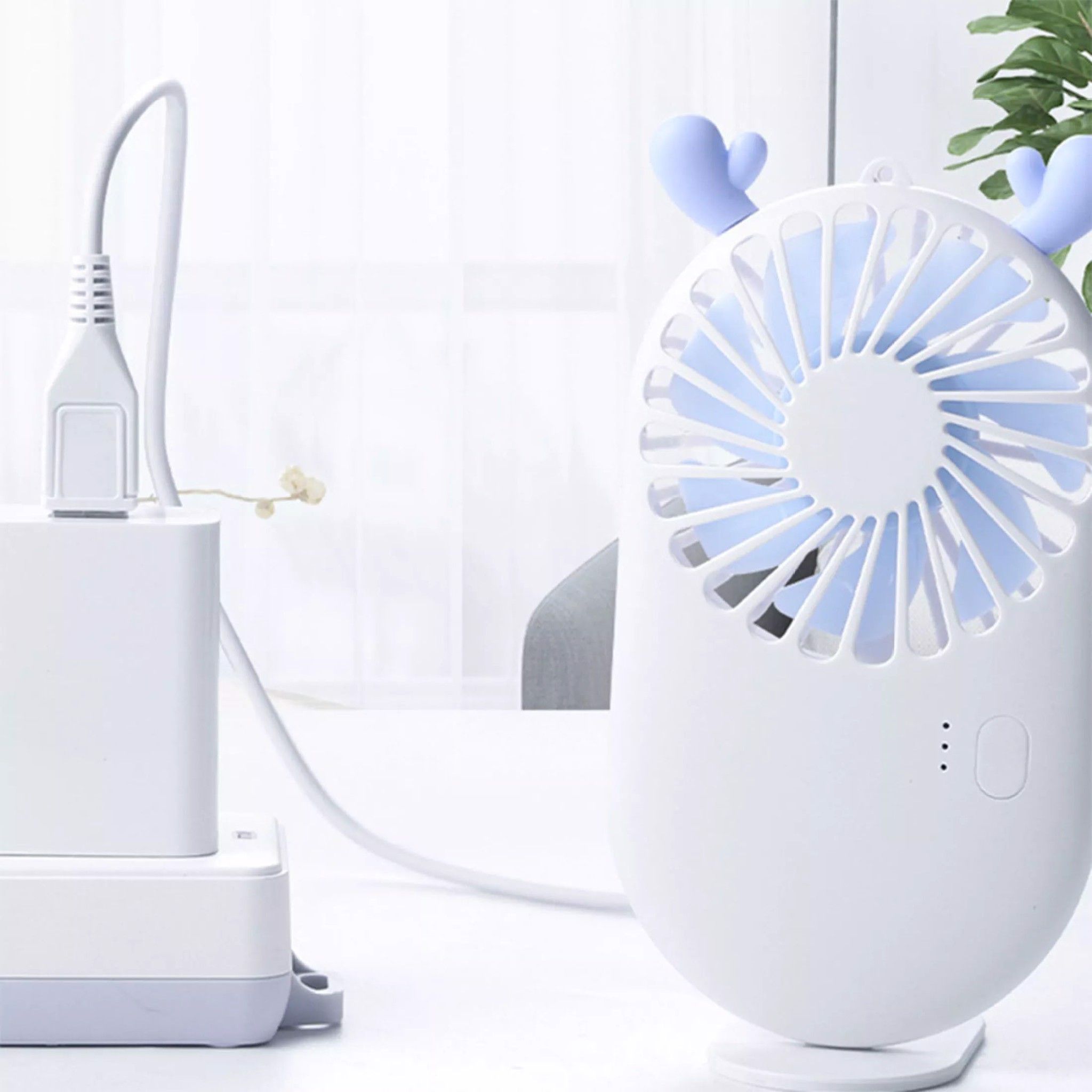  Quạt Cầm Tay 3 Cấp Độ Có Đế Để Bàn Giá Rẻ NPK 
