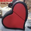 Ghế tình yêu ngụy trang lắp ghép trái tim