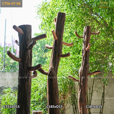 Trụ gỗ lũa phong cách Rustic làm móc áo, móc treo