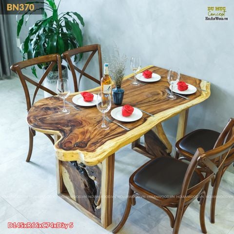 Bàn ăn gỗ me tây khung chân gỗ lũa