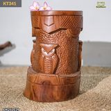 Đôn gỗ điêu khắc hình tượng dân gian