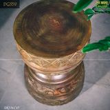 Đôn gỗ khắc hoa văn chim Lạc