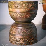 Đôn gỗ khắc hoa văn chim Lạc