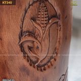 Đôn gỗ điêu khắc hình tượng dân gian