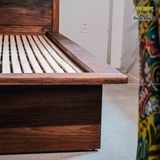 Giường gỗ (tàu thuyền) điêu khắc