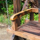 Xích đu gỗ có mái che