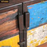 Tủ gỗ reclaimed sắc màu