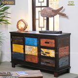 Tủ gỗ reclaimed sắc màu