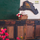 Tủ gỗ dài áp tường