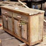 Tủ gỗ phong cách vintage