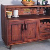 Tủ rượu bằng gỗ, rất phong cách