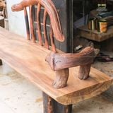 Ghế băng tựa lưng lũa