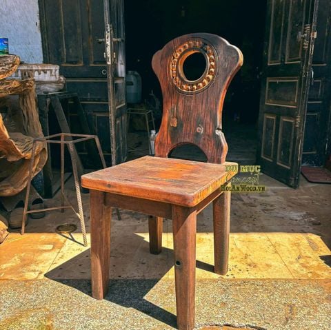 Ghế gỗ RUSTIC