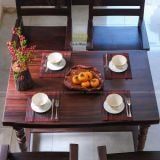 Bàn ăn ấm cúng, phong cách cổ điển