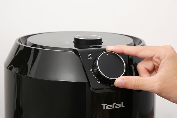 Nồi chiên không dầu Tefal 4.2 Lít EY201815