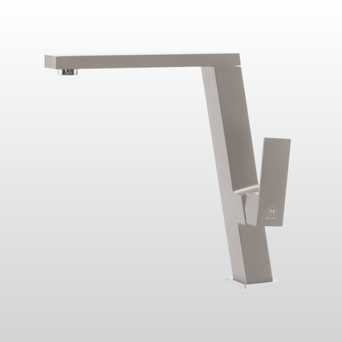 Vòi rửa chén Malloca K131CR