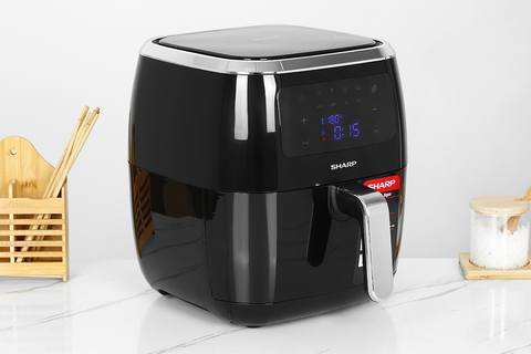 Nồi chiên không dầu Sharp 6.8 Lít KF-AF68EPV-BK