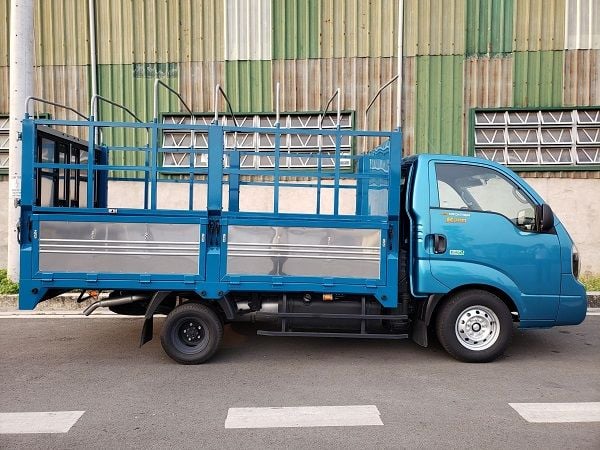  KIA K200 1.9 TẤN MUI BẠT 