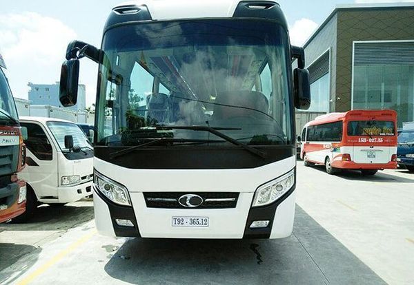  XE THACO BUS BLUESKY 120S 47 CHỖ 