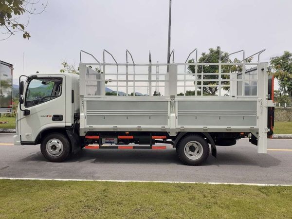  Xe tải 3t5 Thaco 3.5 tấn Foton Ollin S700 thùng mui bạt gắn bửng nâng 