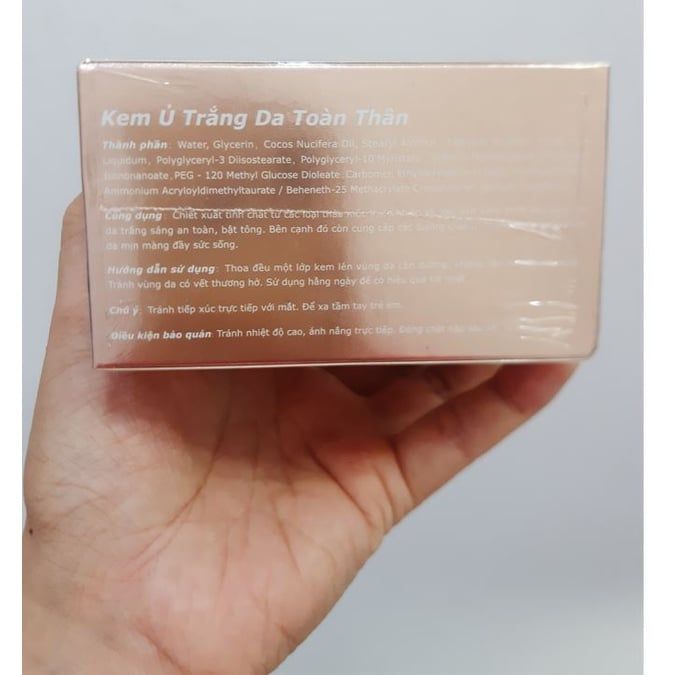  Kem ủ trắng nâng tone Tami Natural Whitening tone-up 250g (MP7979) 