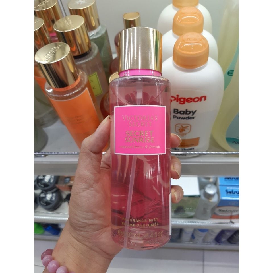  Xịt thơm toàn thân Victoria's Secret 250ml (MP7880) 