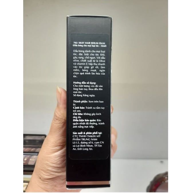  Dầu bóng tóc LACDY hương hoa diên vĩ 50ml - L702 (MP8059) 