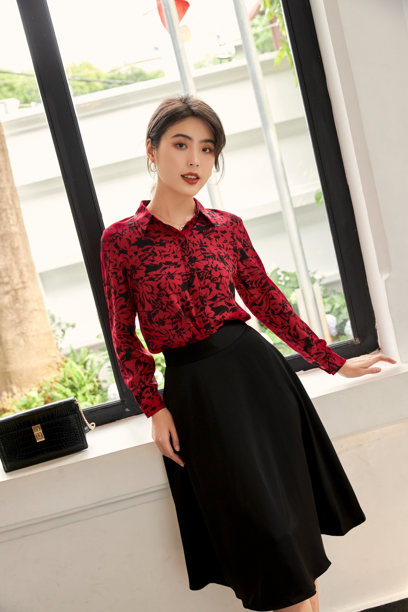 Chân váy xoè chân váy xếp ly váy lụa đen  Thời trang thiết kế Hity  Hity   lifestyle your way