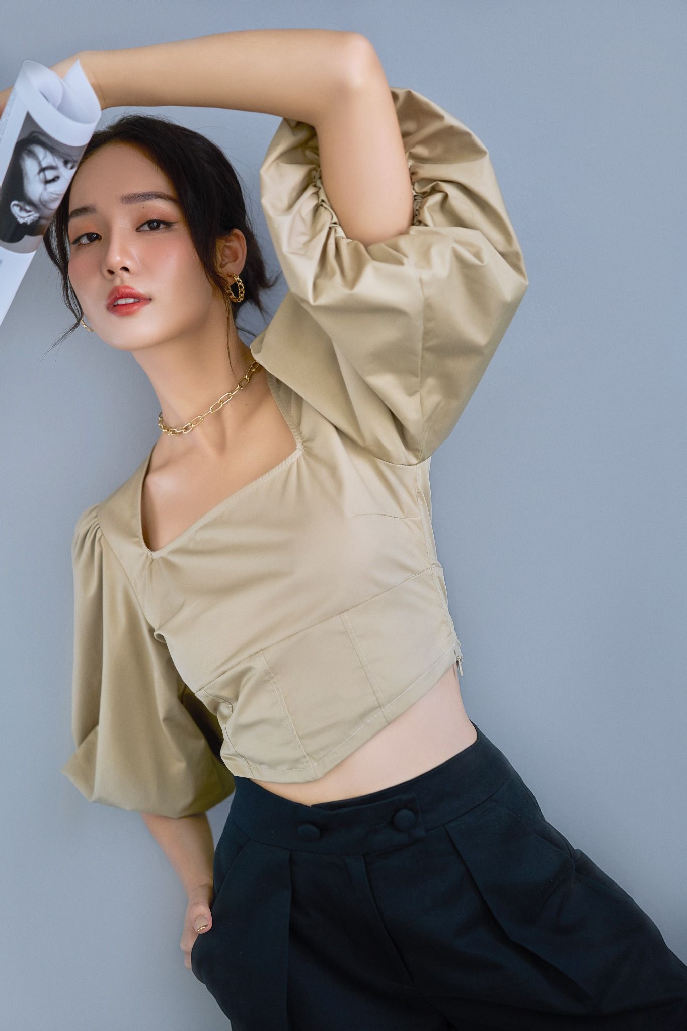 Áo Sơ Mi Croptop Tay Dài Cổ Đắp Chéo Thu Hút #45 Áo Sơ Mi Croptop Tay Dài Cổ Đắp Chéo Thu Hút