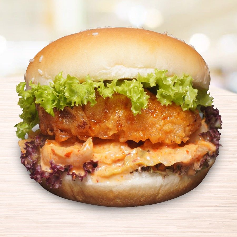  Minced Chicken Breast+ BBQ sauce, Ham, Melted Cheese - Burger Gà 