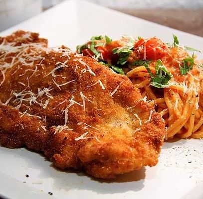  Piccata Milanese - Thịt Heo Lăn Bột Chiên 