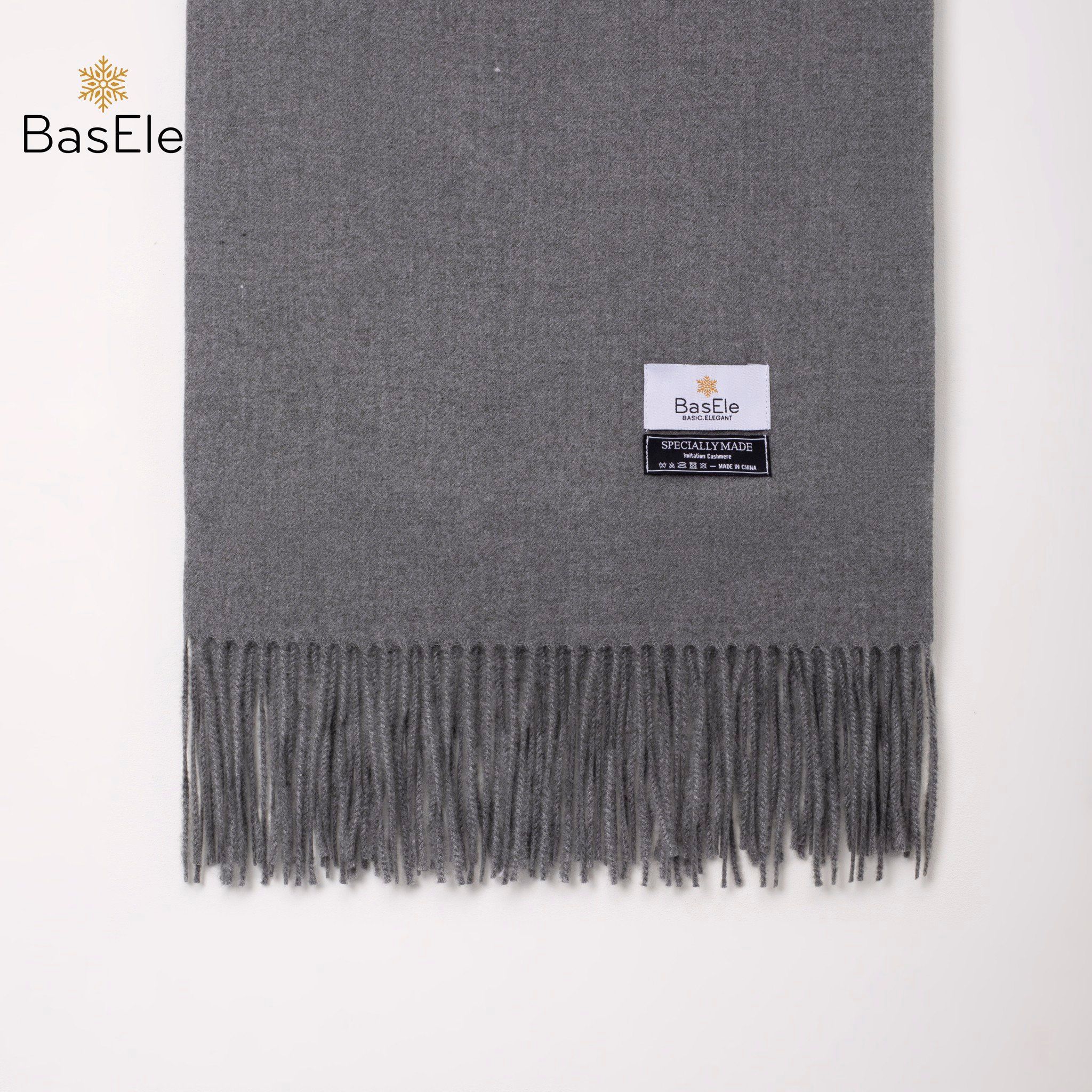 Fringed Scarf Sport Grey Color - Khăn quàng dài tua rua Ghi nhạt