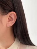  14K Bloom labret piercing 