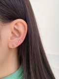  14K Monera mini huggie 