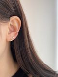  14K 5 Ball Flower labret piercing 
