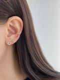  14K 5 Ball Flower labret piercing 