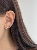  14K 5 Ball Flower labret piercing 